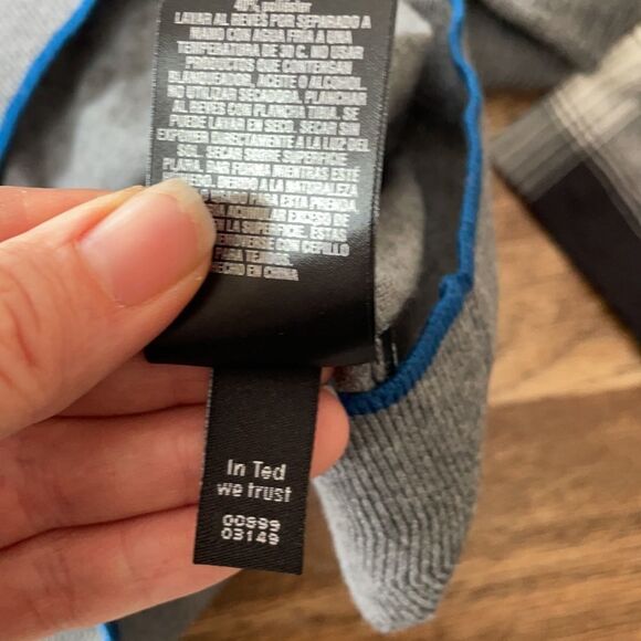 COPY - Ted Baker XL grey pull over sweater - Picture 7 of 7